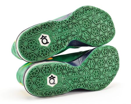 Lot #704 Gordon Hayward Sneakers - Image 4