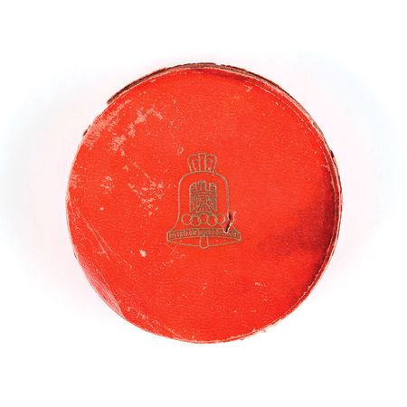 Lot #3035  Berlin 1936 Summer Olympics Participation Medal with Case - Image 3