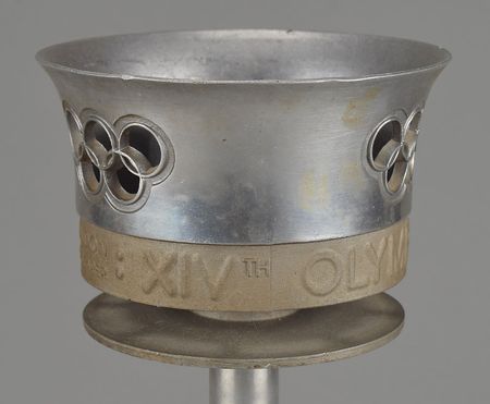 Lot #3044  London 1948 Summer Olympics Torch - Image 5