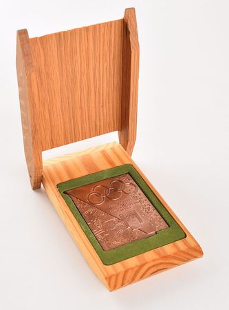 Lot #3102  Lillehammer 1994 Winter Olympics Copper Participation Medal - Image 5