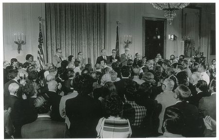 Lot #130 Gerald Ford Signed Photograph - Image 2