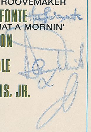 Lot #201 Martin Luther King, Jr: Rare album signed by Martin Luther King, Jr., Sammy Davis, and Harry Belafonte - Image 3