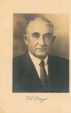 Lot #308 Mayo Brothers Signed Photographs - Image 1