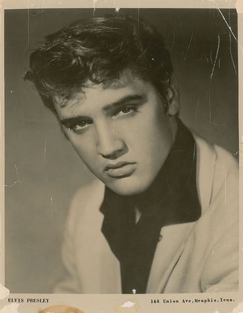 Lot #650 Elvis Presley Signed Photograph - Image 3