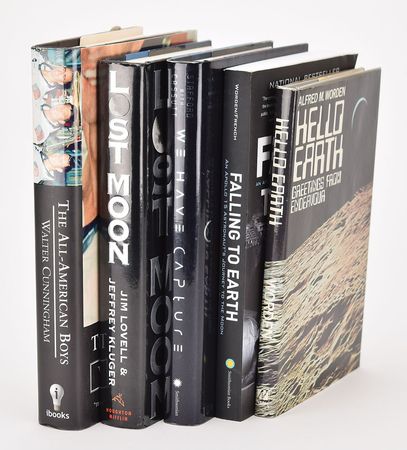 Lot #443 Apollo Astronauts Group Lot - Image 1