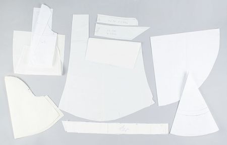 Lot #5012  Patterns (25 Pieces) Miscellaneous Used by McQueen and Studio Team 1995/1996 - Image 3