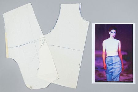 Lot #5036  Highland Rape Two-Piece Pattern for