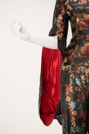 Lot #5042  