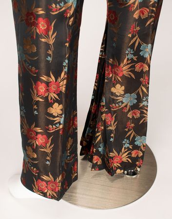 Lot #5042  