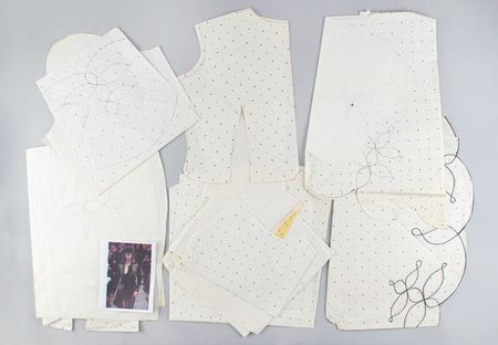 Lot #5054  