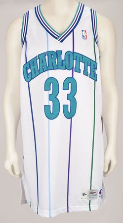 Lot #905 Alonzo Mourning Team-Issued Jersey - Image 2