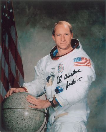 Lot #367 Apollo Astronauts Signed Photographs - Image 6