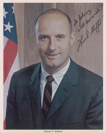 Lot #367 Apollo Astronauts Signed Photographs - Image 8