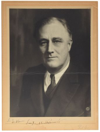 Lot #143 Franklin D. Roosevelt Signed Photograph - Image 1