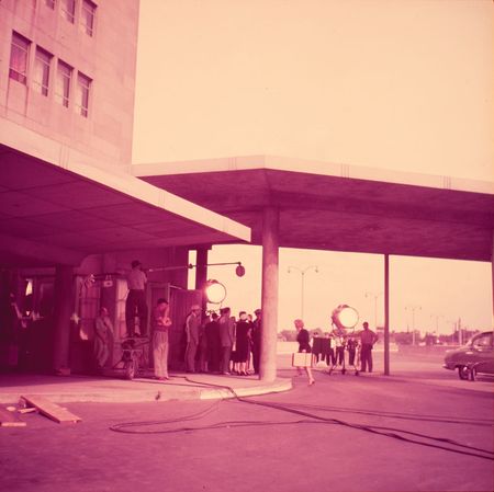 Lot #736 Marilyn Monroe Archive of Original Negatives, Sold With Copyright: Sold with copyright: a remarkable archive of nearly 200 negatives of Marilyn Monroe shot during the production of Niagara - Image 13