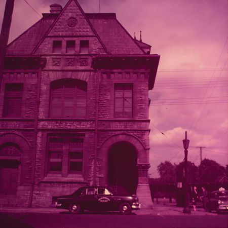 Lot #736 Marilyn Monroe Archive of Original Negatives, Sold With Copyright: Sold with copyright: a remarkable archive of nearly 200 negatives of Marilyn Monroe shot during the production of Niagara - Image 47