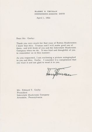 Lot #165 Harry S. Truman Letter and Signed Photograph - Image 2