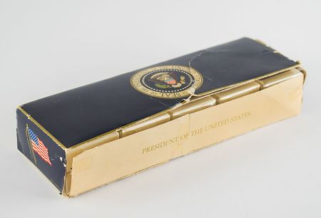 Lot #130 Richard Nixon Presidential Seal Cigarettes Cigarettes - Image 1