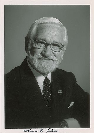 Lot #289 Jonas Salk and Albert Sabin Signed Photographs - Image 2