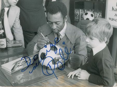 Lot #911  Pele - Image 2