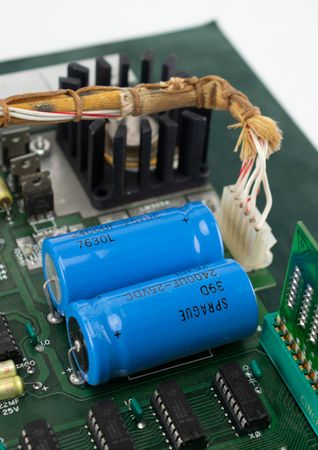 Lot #6001  Apple-1 Computer - Image 4