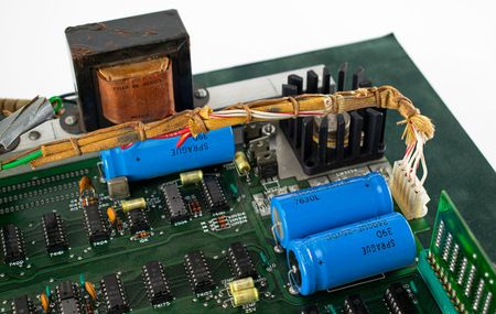 Lot #6001  Apple-1 Computer - Image 7