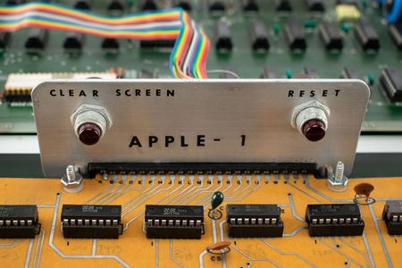 Lot #6001  Apple-1 Computer - Image 18