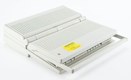 Lot #6004  Apple Macintosh Portable - Image 3