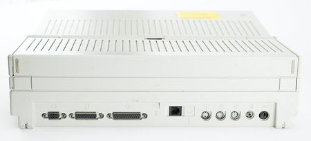 Lot #6004  Apple Macintosh Portable - Image 4