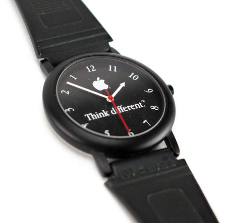 Lot #6007  Apple 'Think Different' Watch - Image 3
