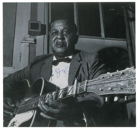 Lot #572 American Folk Blues Festival 1968 Program - Image 5