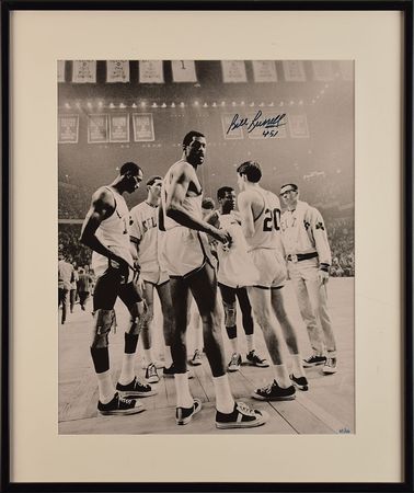 Lot #691 Basketball Hall of Famers Group Lot - Image 5