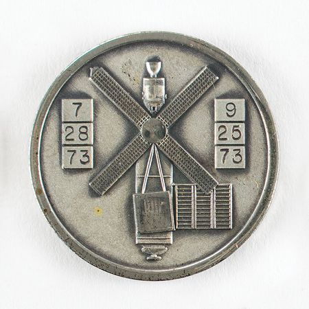 Lot #335 Gene Cernan's Flown Skylab 3 (SLM-2) Robbins Medal Flown Robbins Medal - Image 2
