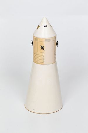 Lot #8010  Apollo CSM Contractor's Model - Image 3