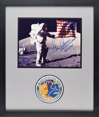 Lot #8358 Gene Cernan Signed Photograph - Image 1