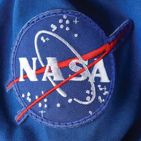 Lot #8555 Yury Lonchakov's STS-100 Jumpsuit - Image 3