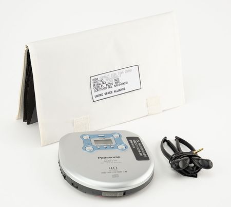 Lot #8638  Space Shuttle CD Kit Assembly