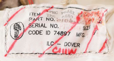 Lot #8653  Space Shuttle Phase VI Glove TMG - Image 4