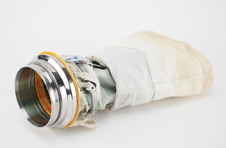 Lot #8635  Space Shuttle 4000 Series Complete Glove - Image 11