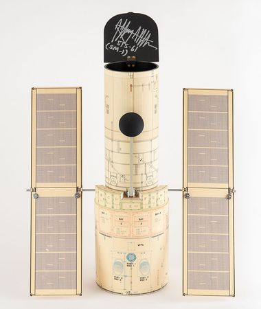Lot #8699  Hubble Telescope Engineering Paper Model - Image 1