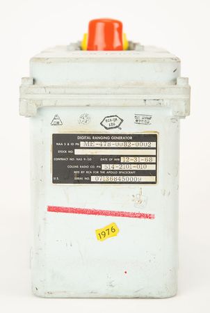 Lot #8095  Apollo Command Module Digital Ranging Generator - Image 5