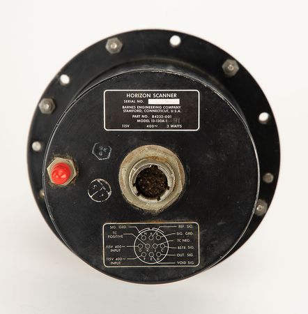 Lot #8045  Mercury Capsule Horizon Scanner - Image 3