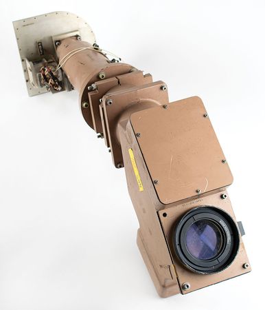Lot #8098  Apollo Command Module Simulator Sextant/Telescope Optical Components - Image 2
