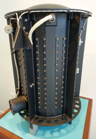 Lot #8021  Voyager Spacecraft RTG Model - Image 3