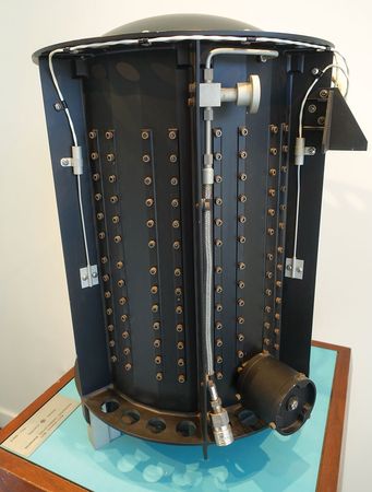 Lot #8021  Voyager Spacecraft RTG Model - Image 4