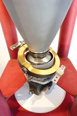 Lot #8035  Mars Viking Orbiter RS-21 Rocket Engine - Image 10