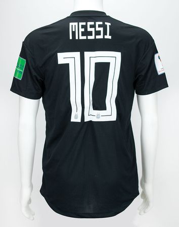 Lot #1048 Soccer: Lionel Messi Jersey - Image 2
