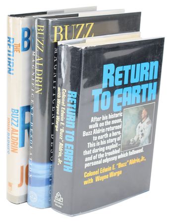 Lot #569 Buzz Aldrin - Image 4