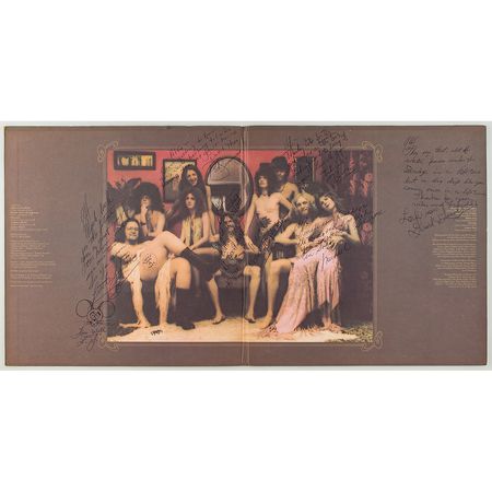 Lot #9205 The Doobie Brothers Signed Album - Image 1