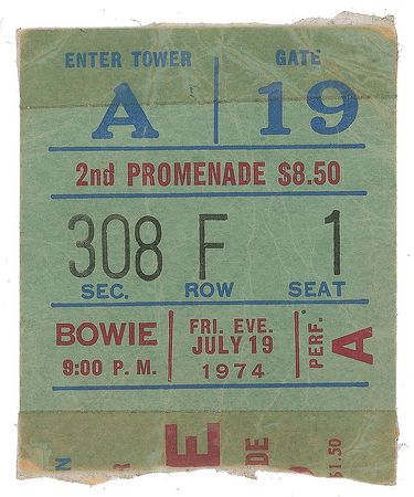 Lot #9193 David Bowie 1974 Madison Square Garden Program and Ticket Stub - Image 1